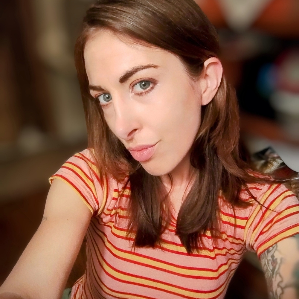 Meet your Posher, Rebekah